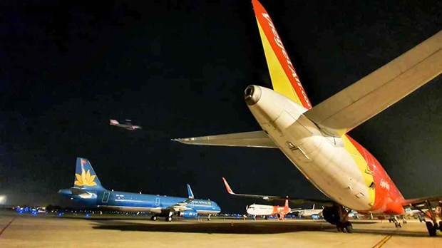Tăng chuyến bay đêm phục vụ nhu cầu di chuyển dịp Tết Nguyên đán